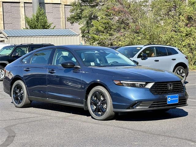 new 2025 Honda Accord car, priced at $31,755