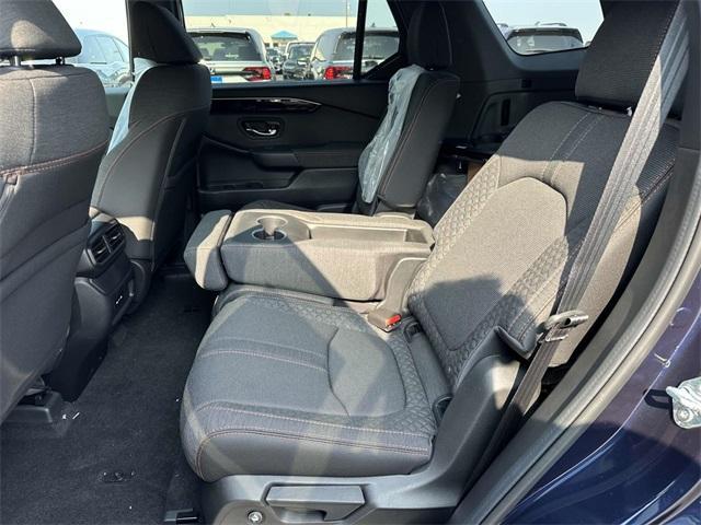 new 2025 Honda Pilot car, priced at $44,480