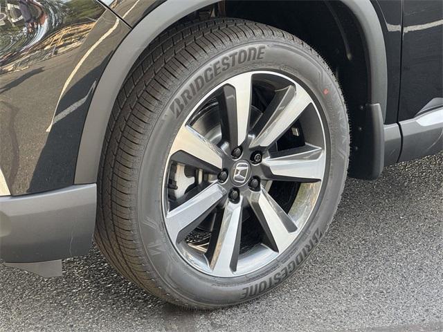 new 2025 Honda Pilot car, priced at $51,095