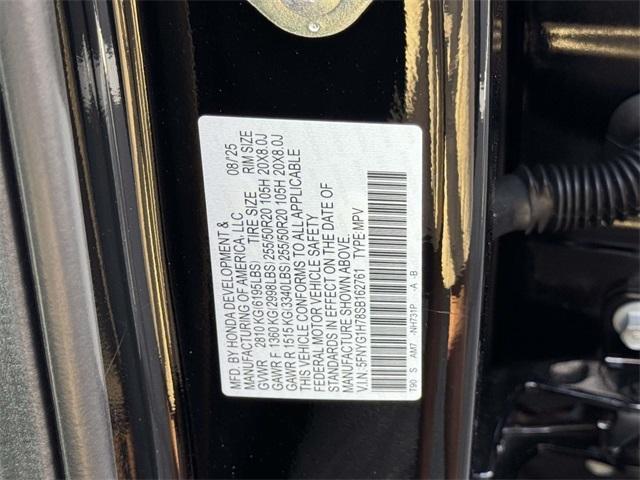 new 2025 Honda Pilot car, priced at $51,095