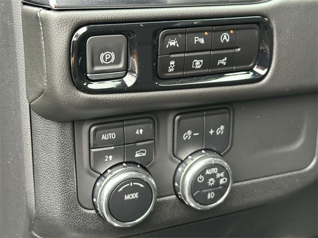 new 2025 GMC Yukon car, priced at $85,220
