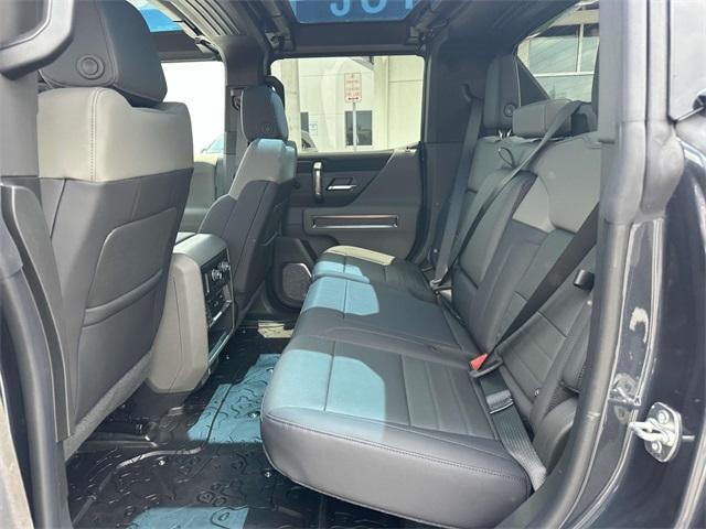 new 2025 GMC HUMMER EV Pickup car, priced at $84,375