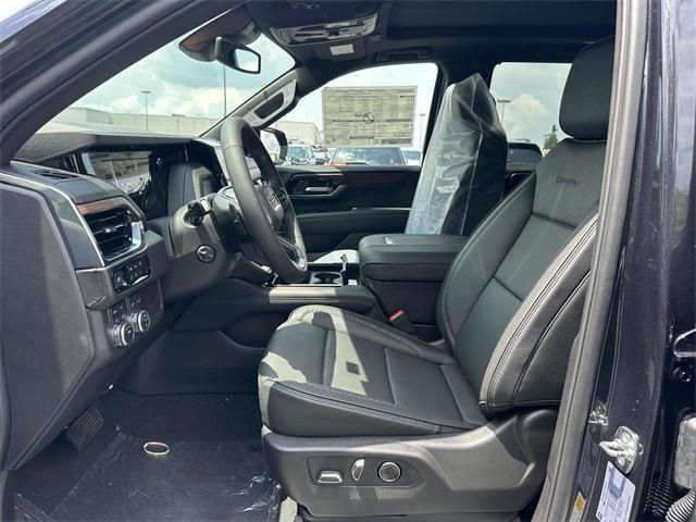new 2025 GMC Yukon car, priced at $84,757