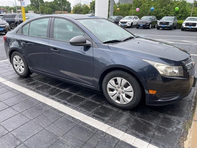 used 2014 Chevrolet Cruze car, priced at $10,481