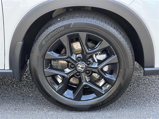 used 2025 Honda HR-V car, priced at $28,481