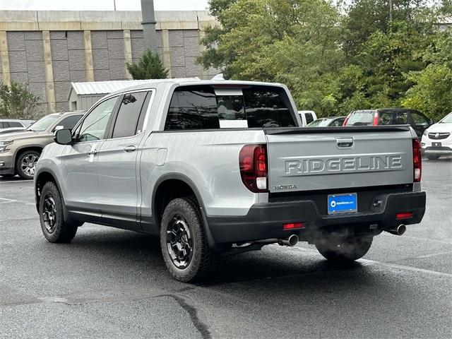 new 2025 Honda Ridgeline car, priced at $46,675