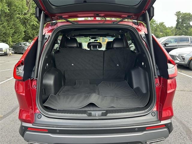 used 2025 Honda CR-V Hybrid car, priced at $38,481