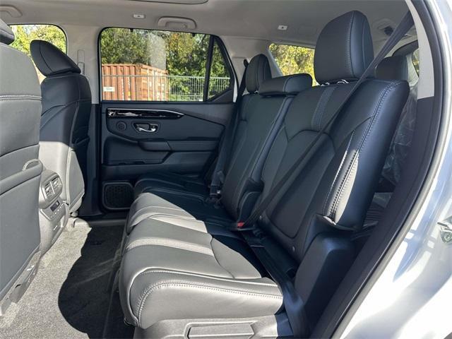 new 2025 Honda Pilot car, priced at $51,550