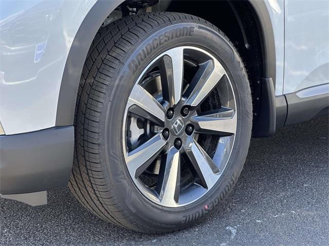 new 2025 Honda Pilot car, priced at $51,550