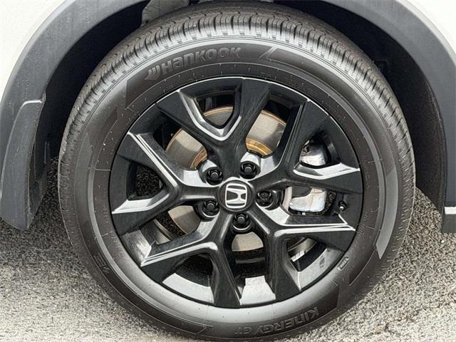 used 2025 Honda HR-V car, priced at $25,482