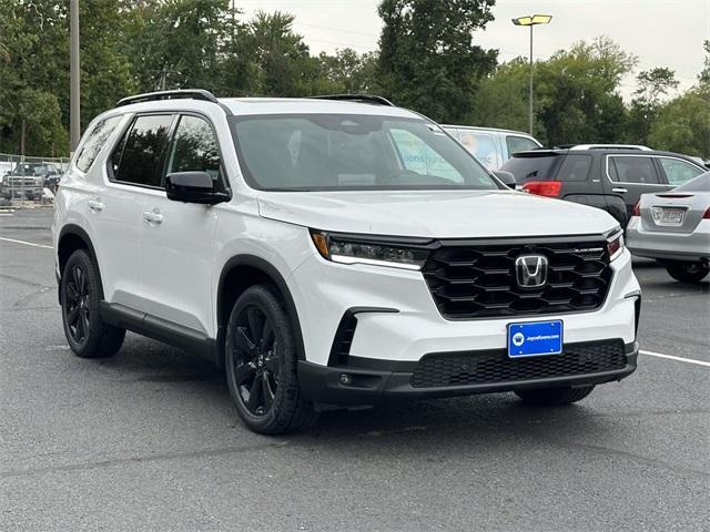 new 2025 Honda Pilot car, priced at $56,530
