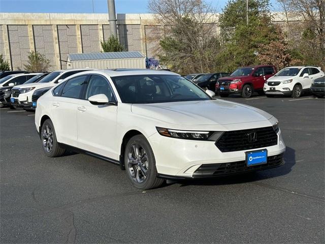 new 2025 Honda Accord Hybrid car, priced at $36,490