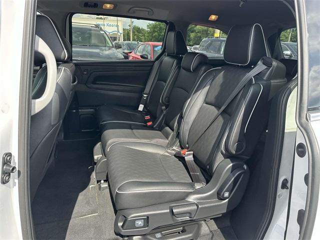 used 2023 Honda Odyssey car, priced at $40,981