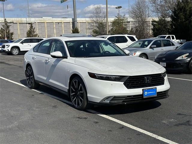 new 2025 Honda Accord Hybrid car, priced at $40,905