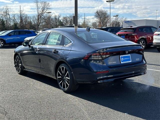 new 2025 Honda Accord Hybrid car, priced at $40,395