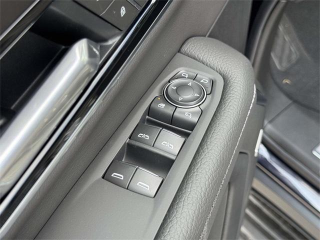 new 2025 GMC Yukon XL car, priced at $86,176