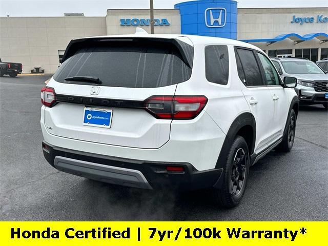 used 2025 Honda Pilot car, priced at $42,981