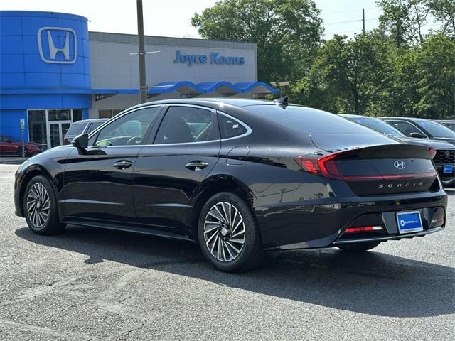 used 2020 Hyundai Sonata Hybrid car, priced at $21,981