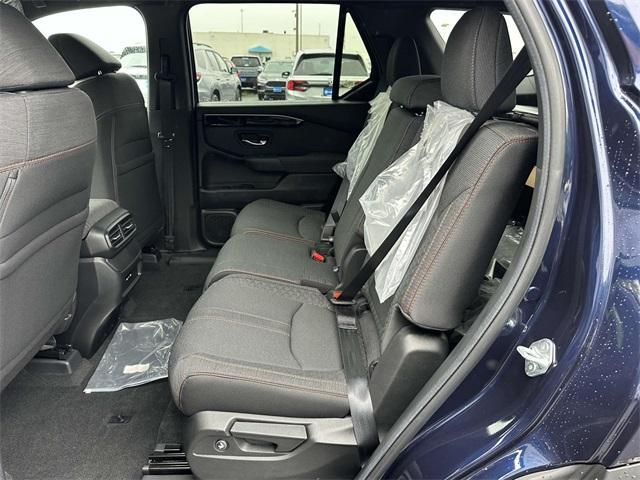 new 2025 Honda Pilot car, priced at $42,380