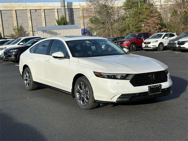 new 2025 Honda Accord Hybrid car, priced at $36,490