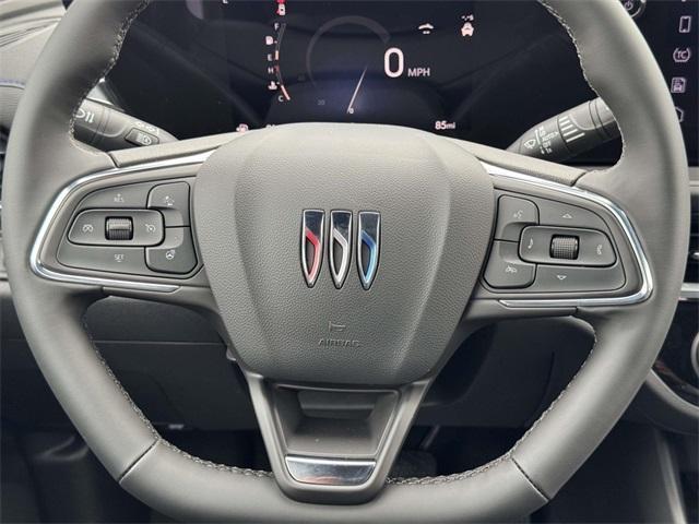 new 2025 Buick Envista car, priced at $25,130