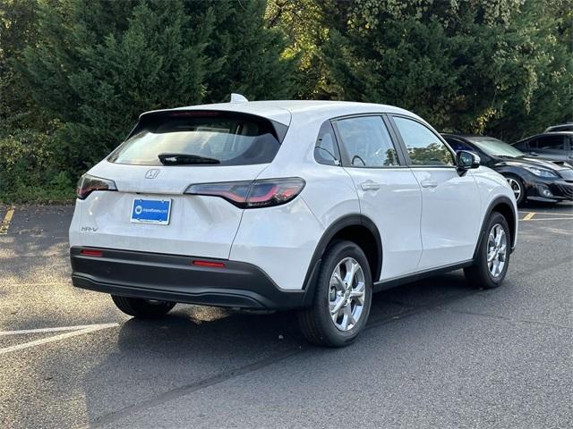 new 2025 Honda HR-V car, priced at $28,405