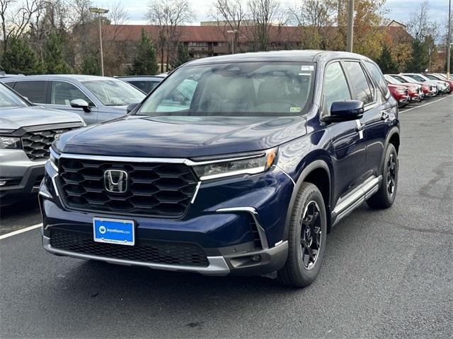 new 2025 Honda Pilot car, priced at $49,195