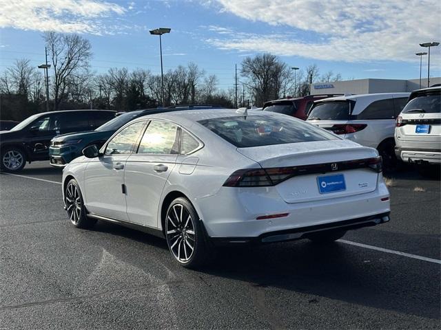 new 2025 Honda Accord Hybrid car, priced at $40,850