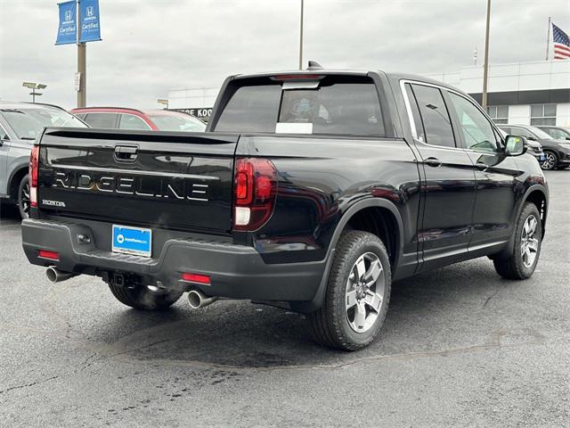 new 2024 Honda Ridgeline car, priced at $43,975