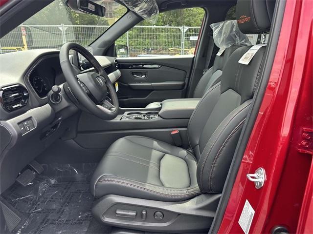 new 2025 Honda Pilot car, priced at $51,305