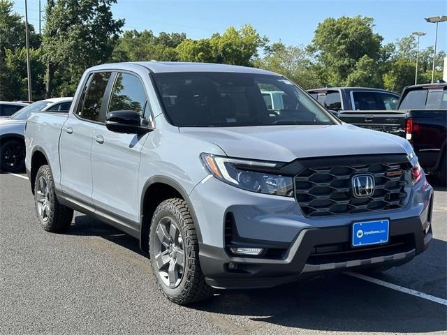 new 2025 Honda Ridgeline car, priced at $47,230