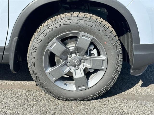 new 2025 Honda Ridgeline car, priced at $47,230