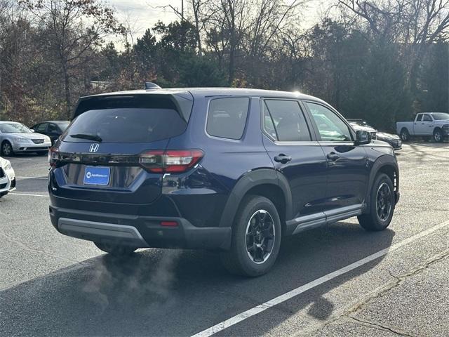 new 2025 Honda Pilot car, priced at $49,745