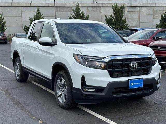 new 2024 Honda Ridgeline car, priced at $44,430