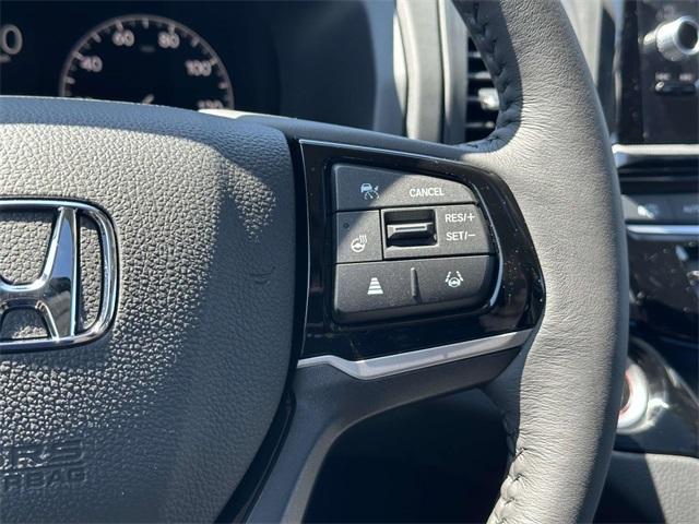 new 2025 Honda Odyssey car