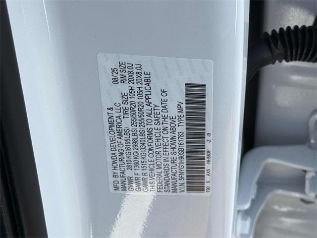 new 2025 Honda Pilot car, priced at $56,530