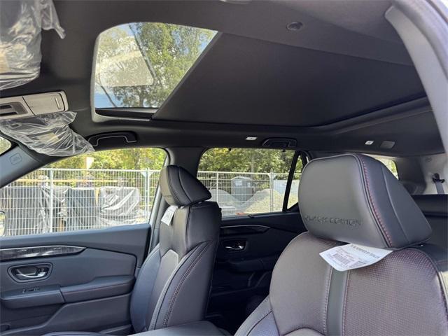 new 2025 Honda Pilot car, priced at $56,530