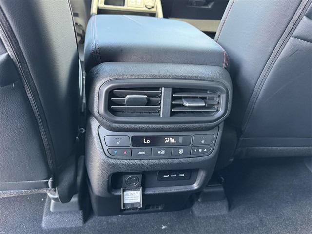new 2025 Honda Pilot car, priced at $56,530