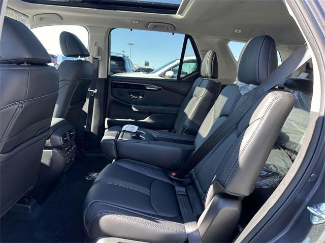 new 2025 Honda Pilot car, priced at $50,995