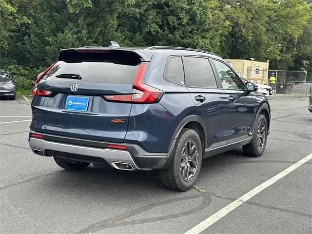 new 2026 Honda CR-V Hybrid car, priced at $40,195