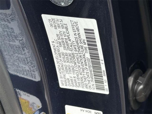 new 2026 Honda CR-V Hybrid car, priced at $40,195