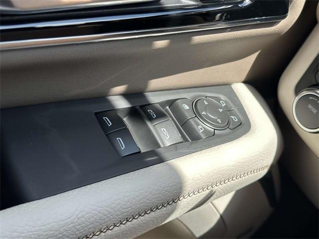 new 2025 GMC Yukon XL car, priced at $88,250