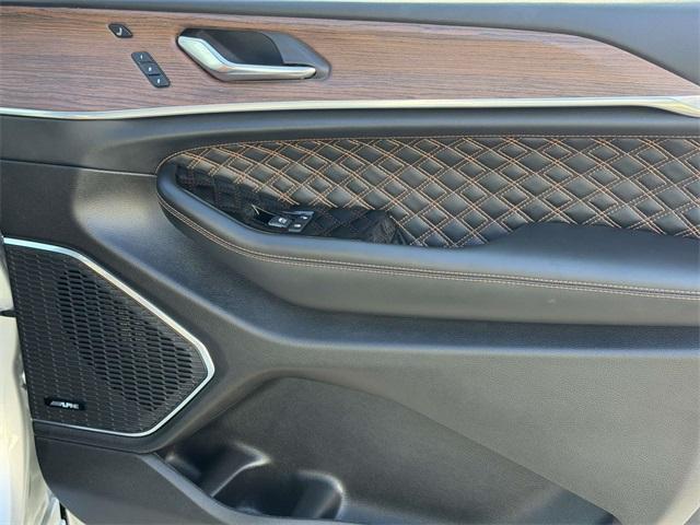 used 2024 Jeep Grand Cherokee car, priced at $47,981