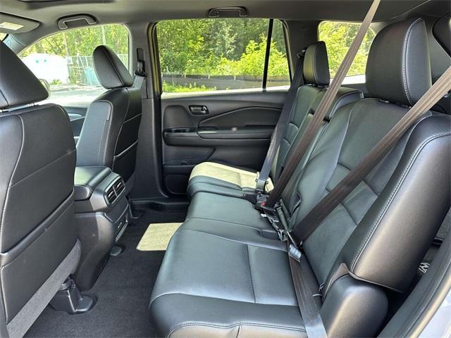 used 2025 Honda Passport car, priced at $38,481