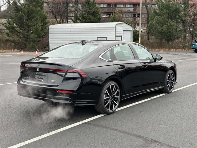 new 2025 Honda Accord Hybrid car, priced at $40,395