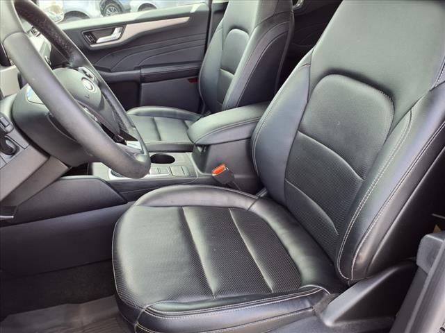 used 2022 Ford Escape car, priced at $26,995
