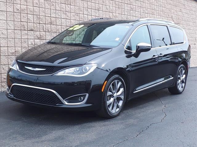 used 2020 Chrysler Pacifica car, priced at $30,495