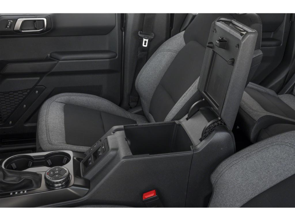 new 2025 Ford Bronco car, priced at $49,621