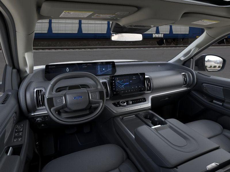 new 2025 Ford Expedition car, priced at $75,142