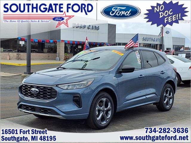 used 2023 Ford Escape car, priced at $27,306